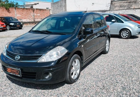 Nissan TIIDA 2011 Preto — foto 1 de 3
