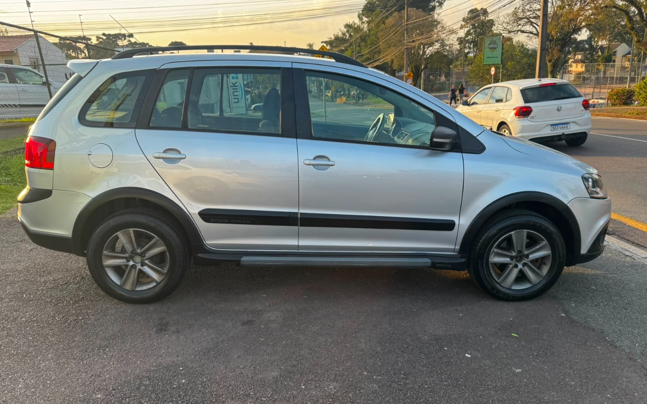 imagem-https://www.socarrao.com.br/sc-vehicle-images-prod/3367603/1787328606982-V2hhdHNBcHAgSW1hZ2UgMjAyNi0wOC0yMCBhdCAxNC4wMC4zOS5qcGVn.jpeg