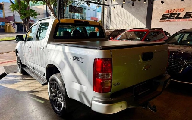 imagem-https://www.socarrao.com.br/sc-vehicle-images-prod/3367604/1789133879570-8403468_8_B_3d0dfb6835.jpeg