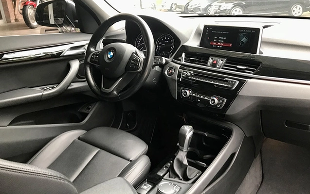imagem-https://www.socarrao.com.br/sc-vehicle-images-prod/3367662/1787334929175-veRedEAn12TlZ6aD6v8kYiPieWMV2GHd.jpg