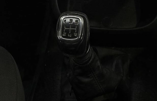 imagem-https://www.socarrao.com.br/sc-vehicle-images-prod/3367931/1788441761172-8386193_9_B_5a30f99605.jpeg