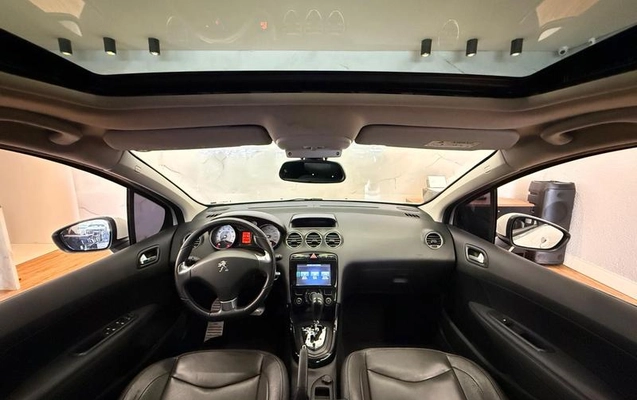 imagem-https://www.socarrao.com.br/sc-vehicle-images-prod/3368309/1789567505373-8403574_14_B_0099a7c22b.jpeg