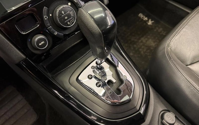 imagem-https://www.socarrao.com.br/sc-vehicle-images-prod/3368309/1789567505375-8403574_5_B_5045cfc1a9.jpeg