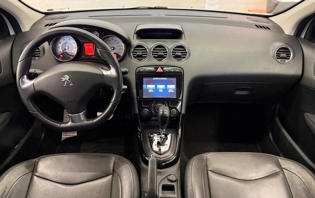 imagem-https://www.socarrao.com.br/sc-vehicle-images-prod/3368309/1789567505382-8403574_13_B_fdc222d8eb.jpeg
