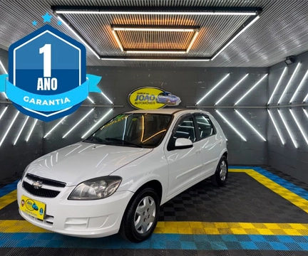 Chevrolet Celta 2014 Branco — foto 1 de 3