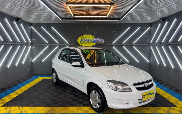 imagem-https://www.socarrao.com.br/sc-vehicle-images-prod/3368518/1789067627738-gb-8d5f336.jpeg