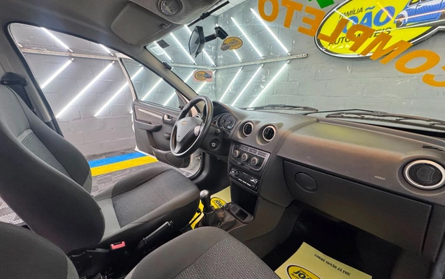 imagem-https://www.socarrao.com.br/sc-vehicle-images-prod/3368518/1789067627748-gb-645c740.jpeg