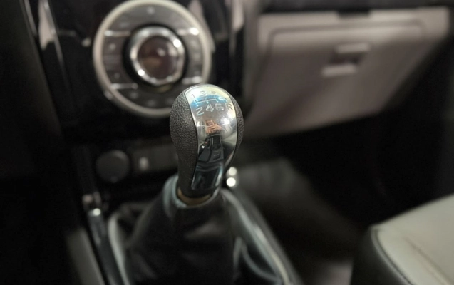 imagem-https://www.socarrao.com.br/sc-vehicle-images-prod/3368543/1787331159862-13_053923.jpg