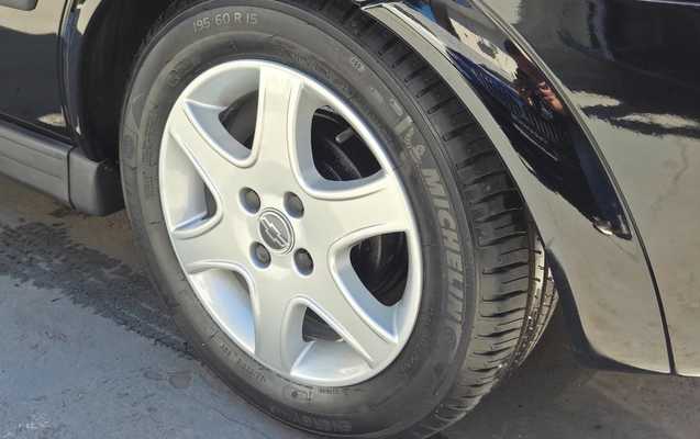 imagem-https://www.socarrao.com.br/sc-vehicle-images-prod/3368662/1787331307703-MjAyNjA4MjFfMTMwMzQ2LmpwZw.jpg