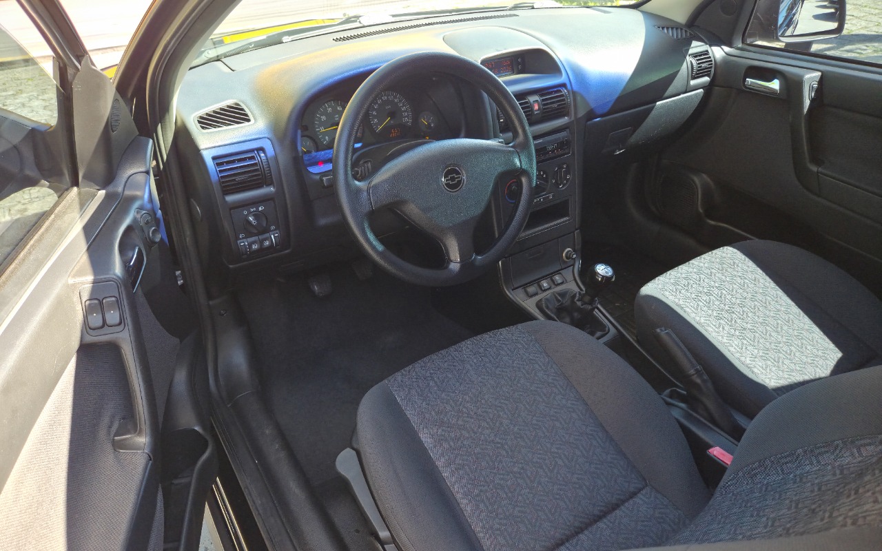 imagem-https://www.socarrao.com.br/sc-vehicle-images-prod/3368662/1787331307926-MjAyNjA4MjFfMTI1ODE2LmpwZw.jpg