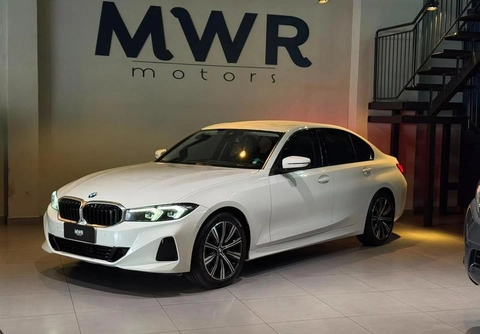 Bmw 320i 2023 Branco — foto 1 de 3