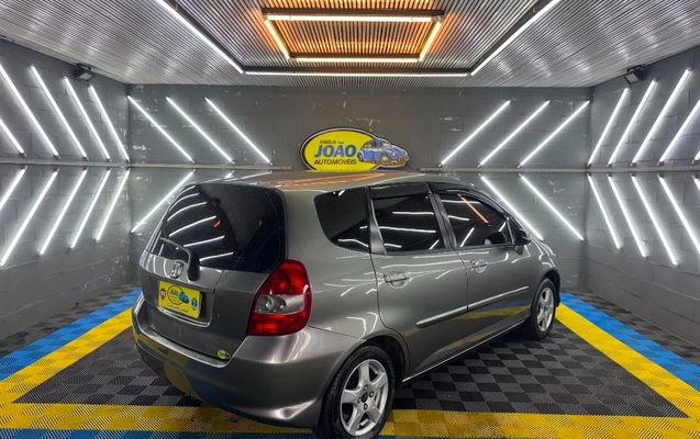 imagem-https://www.socarrao.com.br/sc-vehicle-images-prod/3368713/1787331417441-gb-c0d66b8.jpeg