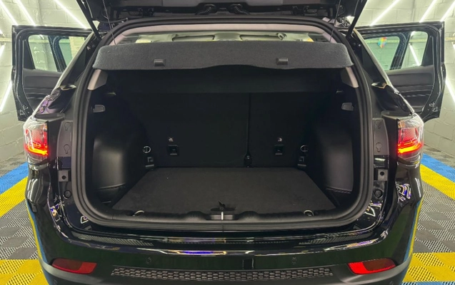 imagem-https://www.socarrao.com.br/sc-vehicle-images-prod/3368755/1787332003555-gb-a55dd80.jpeg