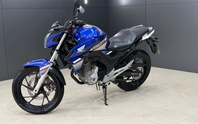 imagem-https://www.socarrao.com.br/sc-vehicle-images-prod/3369056/1789072388095-003_ed2bd87fd9087d1eefac0ac7eb5d1c20.jpeg