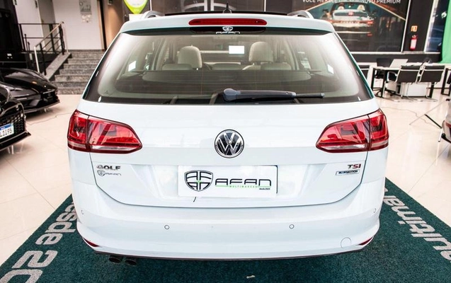 imagem-https://www.socarrao.com.br/sc-vehicle-images-prod/3369644/1789045439898-8403992_10_B_caebc1f59f.jpeg