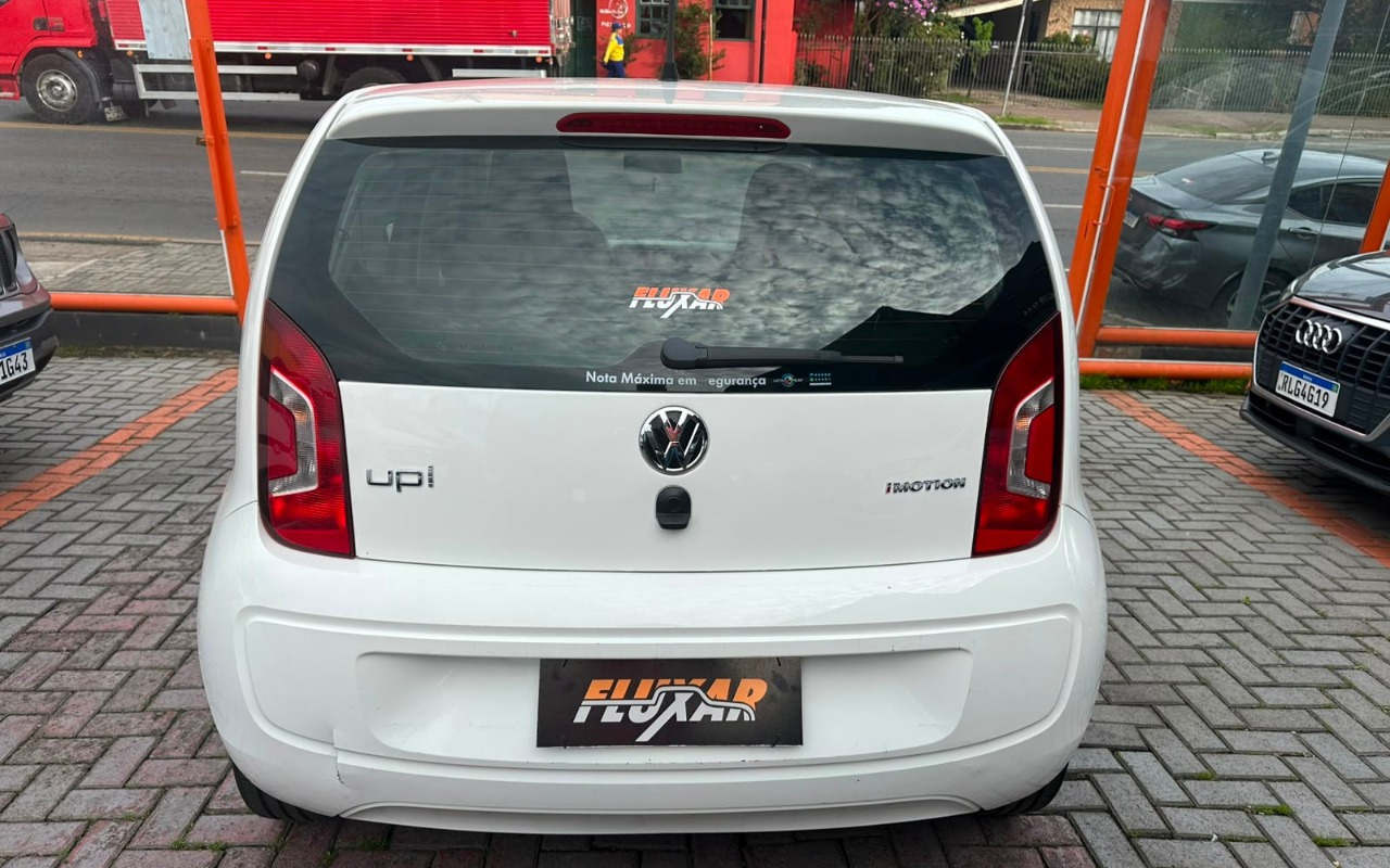 imagem-https://www.socarrao.com.br/sc-vehicle-images-prod/3370014/1787335077787-V2hhdHNBcHAgSW1hZ2UgMjAyNi0wOC0yMSBhdCAxNC40NC4wMiAoMykuanBlZw.jpeg