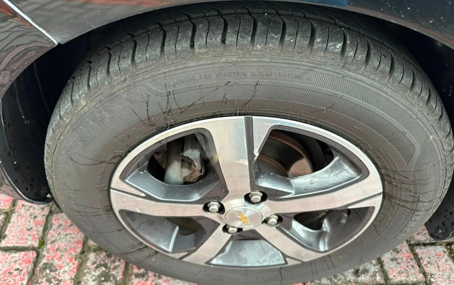 imagem-https://www.socarrao.com.br/sc-vehicle-images-prod/3370032/1787335254931-V2hhdHNBcHAgSW1hZ2UgMjAyNi0wOC0yMSBhdCAxNC40OS40NC5qcGVn.jpeg