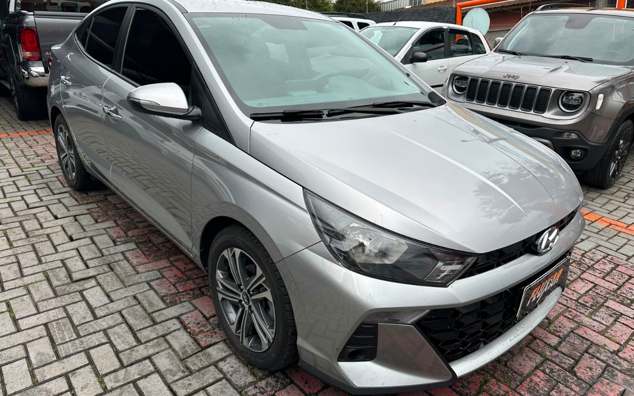 Hyundai HB20S 2023 Prata — foto 1 de 3