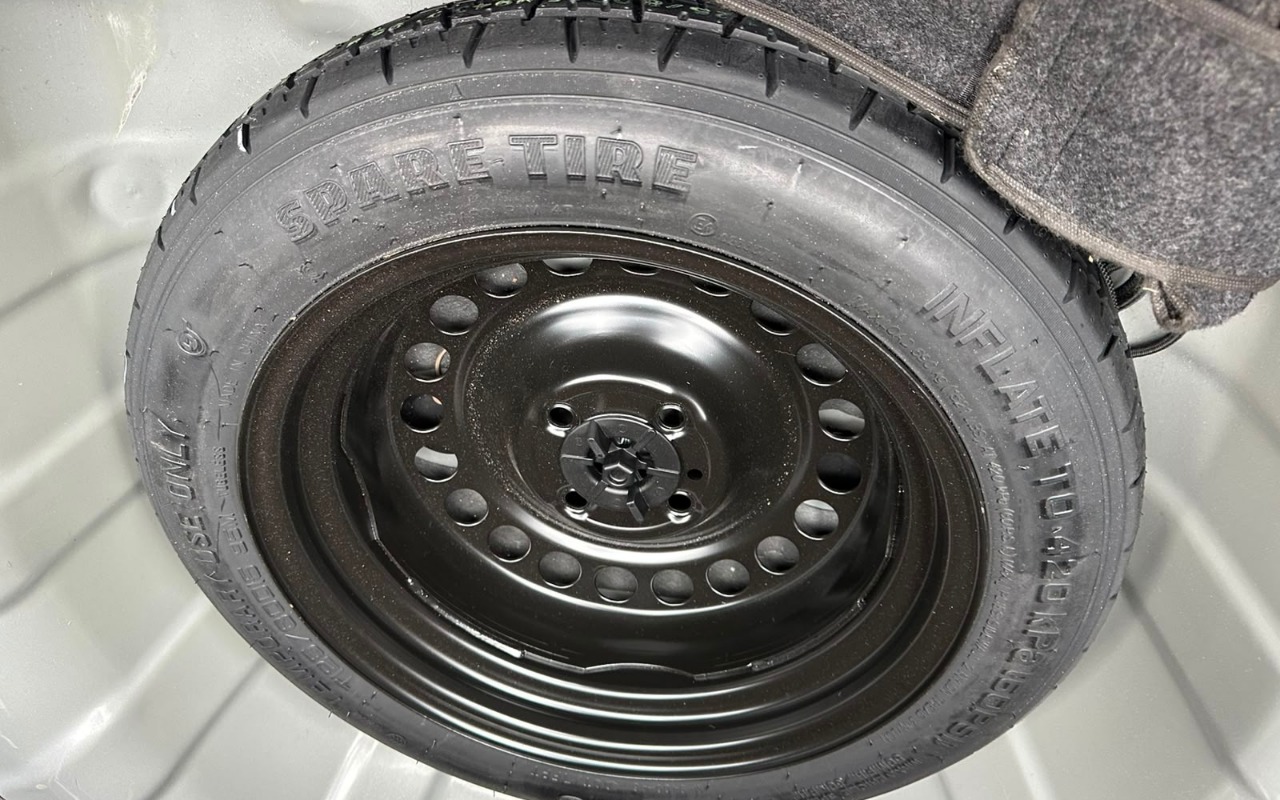 imagem-https://www.socarrao.com.br/sc-vehicle-images-prod/3370076/1787335473548-V2hhdHNBcHAgSW1hZ2UgMjAyNi0wOC0yMSBhdCAxNC40My4xMyAoMikuanBlZw.jpeg