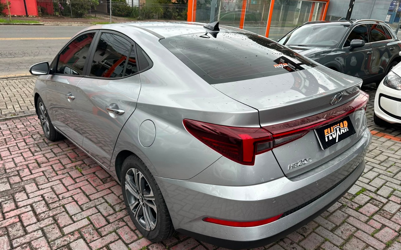 imagem-https://www.socarrao.com.br/sc-vehicle-images-prod/3370076/1787335474000-V2hhdHNBcHAgSW1hZ2UgMjAyNi0wOC0yMSBhdCAxNC40My4xNCAoMikuanBlZw.jpeg