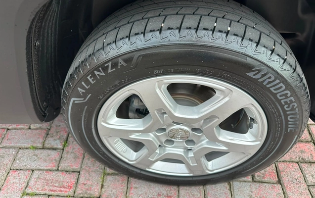 imagem-https://www.socarrao.com.br/sc-vehicle-images-prod/3370084/1787335647896-V2hhdHNBcHAgSW1hZ2UgMjAyNi0wOC0yMSBhdCAxNC40Mi4zNyAoMykuanBlZw.jpeg