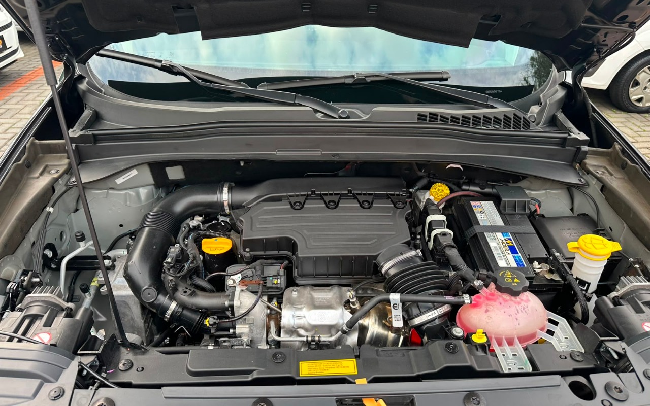 imagem-https://www.socarrao.com.br/sc-vehicle-images-prod/3370084/1787335648621-V2hhdHNBcHAgSW1hZ2UgMjAyNi0wOC0yMSBhdCAxNC40Mi4zOSAoMikuanBlZw.jpeg