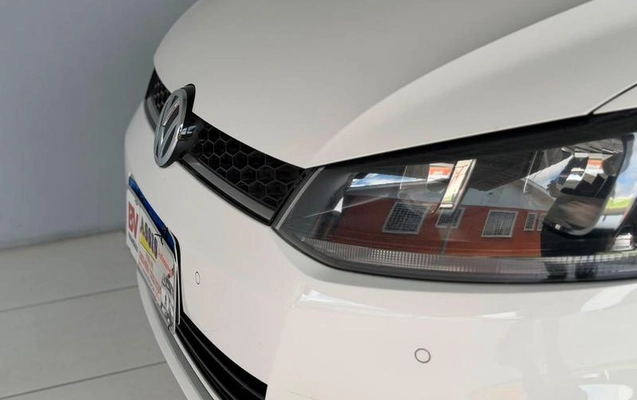 imagem-https://www.socarrao.com.br/sc-vehicle-images-prod/3370101/1787335792713-8404161_4_B_ab8735e080.jpeg