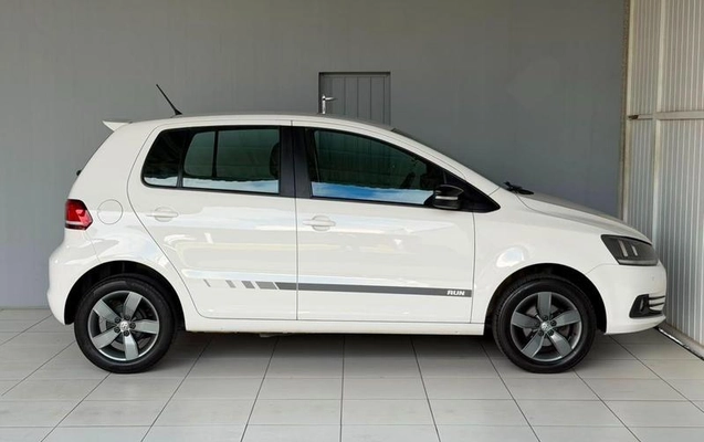imagem-https://www.socarrao.com.br/sc-vehicle-images-prod/3370101/1787335792715-8404161_14_B_ad606fc92b.jpeg