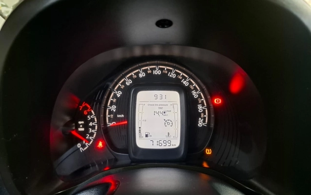 imagem-https://www.socarrao.com.br/sc-vehicle-images-prod/3370127/1787335920572-edSsU0HdyEqAOGn4rVwfREKa8ljRq3kl.jpg