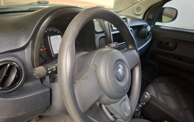 imagem-https://www.socarrao.com.br/sc-vehicle-images-prod/3370127/1787335920573-mOlcs2rfta1gNRKourPMgLLEDi9gvTuF.jpg