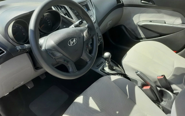 imagem-https://www.socarrao.com.br/sc-vehicle-images-prod/3370254/1787336128257-MTAuamZpZg.jfif