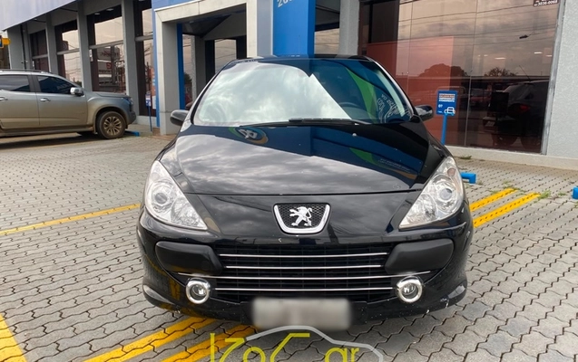 imagem-https://www.socarrao.com.br/sc-vehicle-images-prod/3370257/1789499969934-pOKr5W4nHceYVRam2ALgvDz7EQuYFAaW.jpg