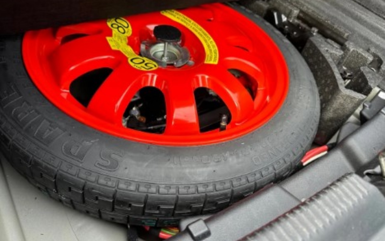 imagem-https://www.socarrao.com.br/sc-vehicle-images-prod/3370372/1787336335067-amFndWFyMy5qcGc.jpg