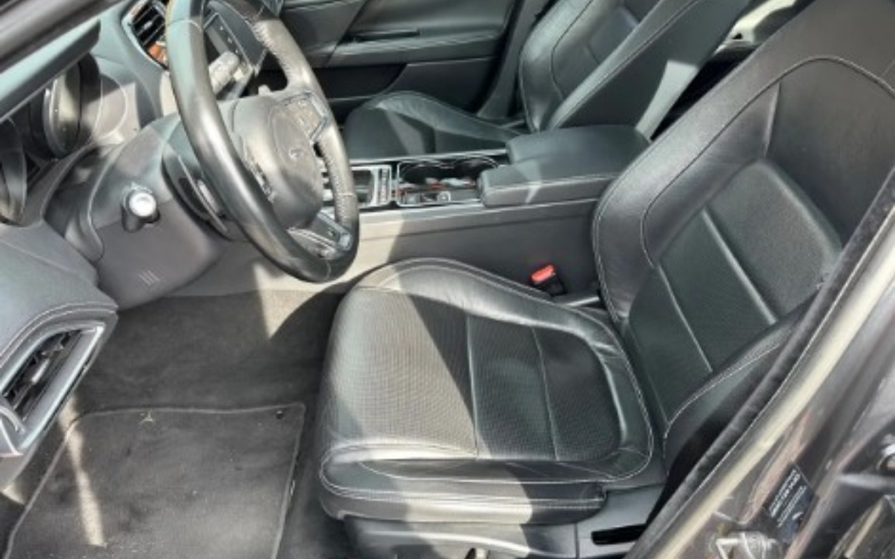 imagem-https://www.socarrao.com.br/sc-vehicle-images-prod/3370372/1787336335282-amFndWFyOC5qcGc.jpg