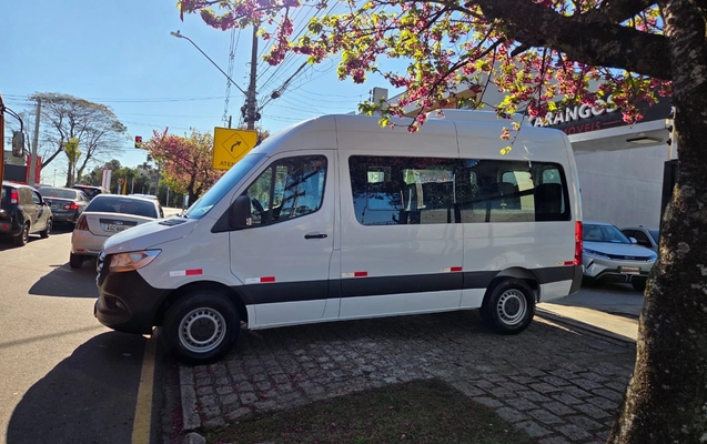 imagem-https://www.socarrao.com.br/sc-vehicle-images-prod/3370524/1787337070001-MjAyNjA3MzFfMTUxNDQwLmpwZw.jpg