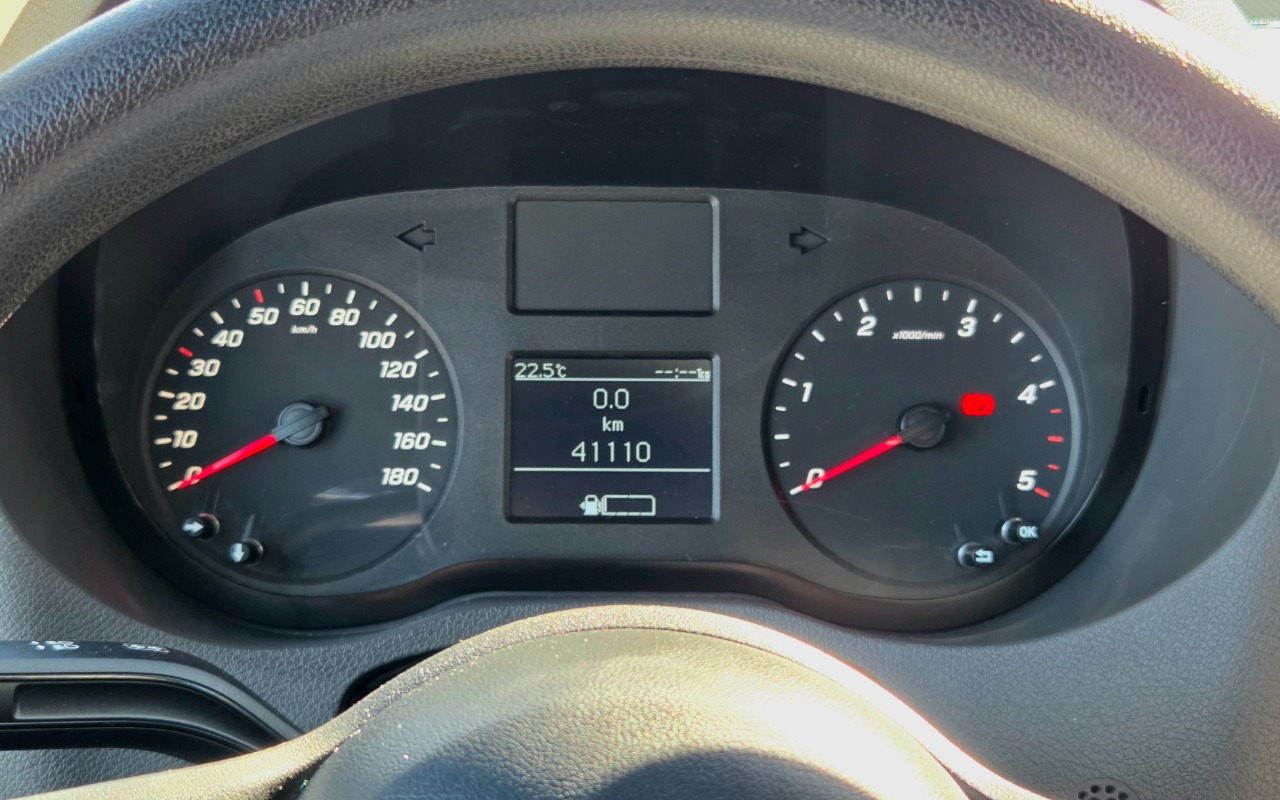 imagem-https://www.socarrao.com.br/sc-vehicle-images-prod/3370524/1787337072032-MjAyNjA3MzFfMTUyMDA4LmpwZw.jpg