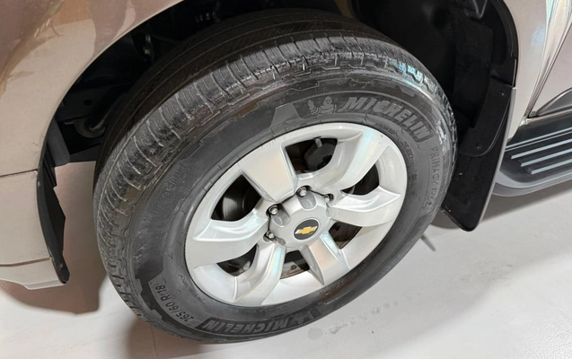 imagem-https://www.socarrao.com.br/sc-vehicle-images-prod/3370531/1792516270584-vehicle_image_1787337141_cf66fbd1a3788f342d65a0c4094dba21.jpeg
