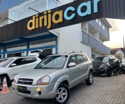 Hyundai Tucson 2.0 16V Aut. 2012 Prata — foto 1 de 3