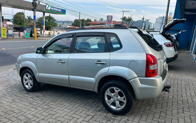 imagem-https://www.socarrao.com.br/sc-vehicle-images-prod/3370557/1787337250190-c022f9ea-d5f3-4ff5-a9d7-422b2ac45ec2.jpeg
