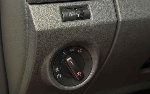 imagem-https://www.socarrao.com.br/sc-vehicle-images-prod/3370634/1789570075101-8403948_13_B_ebd97c9e42.jpeg