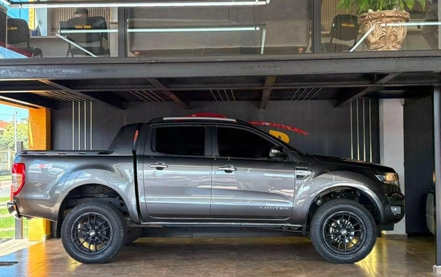 imagem-https://www.socarrao.com.br/sc-vehicle-images-prod/3370651/1790252858509-8404155_3_B_9b55e2f19f.jpeg
