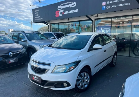 Chevrolet Onix 2014 Branco — foto 1 de 3