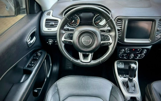 imagem-https://www.socarrao.com.br/sc-vehicle-images-prod/3370907/1789824647974-gb-c6426d1.jpg
