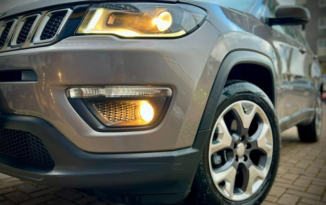 imagem-https://www.socarrao.com.br/sc-vehicle-images-prod/3370907/1789824647986-gb-c4f6070.jpg