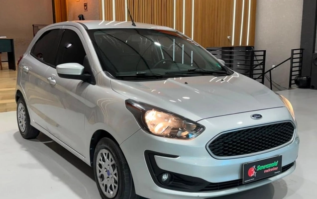 imagem-https://www.socarrao.com.br/sc-vehicle-images-prod/3370956/1787338586273-vehicle_image_1787338539_907e4ded40d08243f6c4076825328f52.jpeg