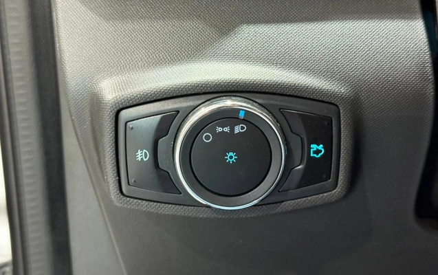imagem-https://www.socarrao.com.br/sc-vehicle-images-prod/3370956/1787338586287-vehicle_image_1787338578_2d5459d824f072eb86816f1b29f63025.jpeg