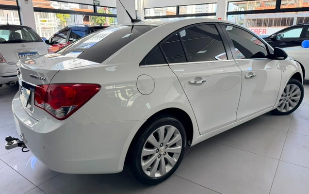 imagem-https://www.socarrao.com.br/sc-vehicle-images-prod/3371129/1789752127250-gb-c426917.jpeg