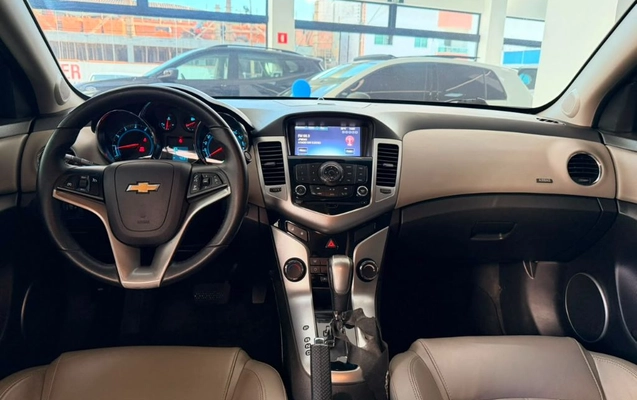imagem-https://www.socarrao.com.br/sc-vehicle-images-prod/3371129/1789752127255-gb-dde79f2.jpeg