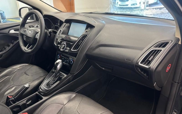 imagem-https://www.socarrao.com.br/sc-vehicle-images-prod/3371162/1790279087316-8358129_15_B_8fbe8f9bdc.jpeg