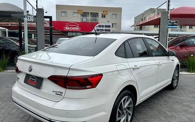 imagem-https://www.socarrao.com.br/sc-vehicle-images-prod/3371305/1787919037363-8403099_14_B_a809a36da9.jpeg